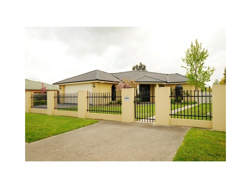 Longford TAS 7301