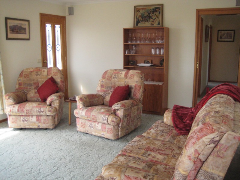 7 Oyster Bay Court, Coles Bay TAS 7215