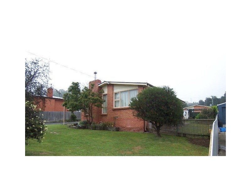 24 Gray Street, Trevallyn TAS 7250