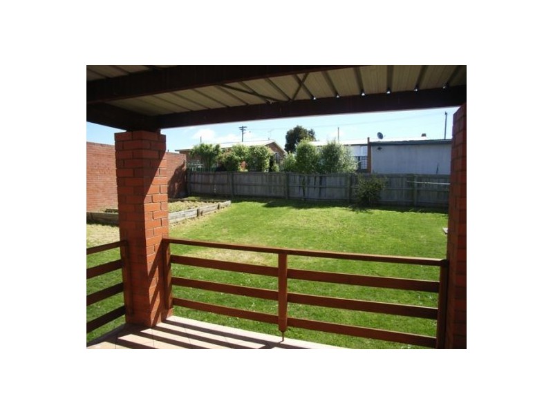 21 Paringa Avenue, Newnham TAS 7248