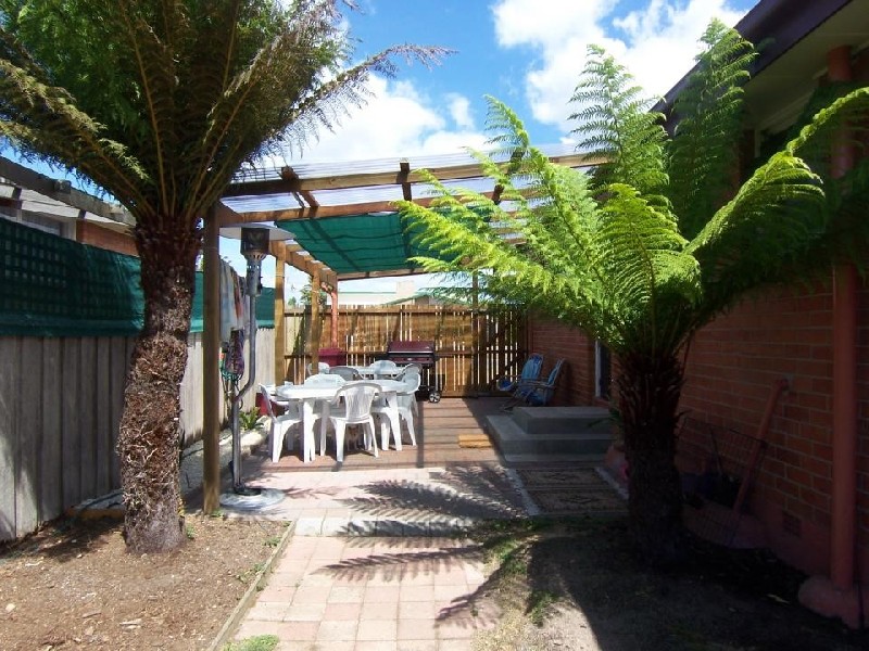 9  Clarendon Street, Youngtown TAS 7249