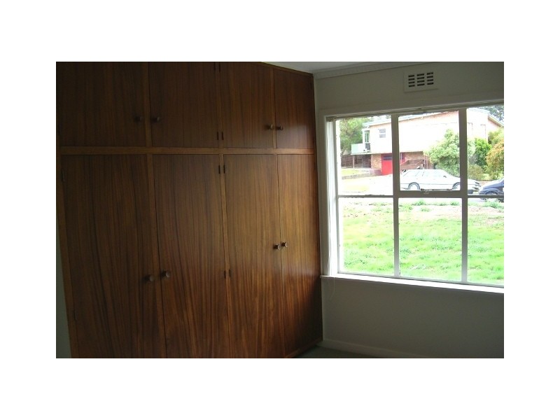 9 McHugh Street, Kings Meadows TAS 7249