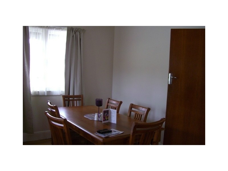 10 Pitt Avenue, Trevallyn TAS 7250