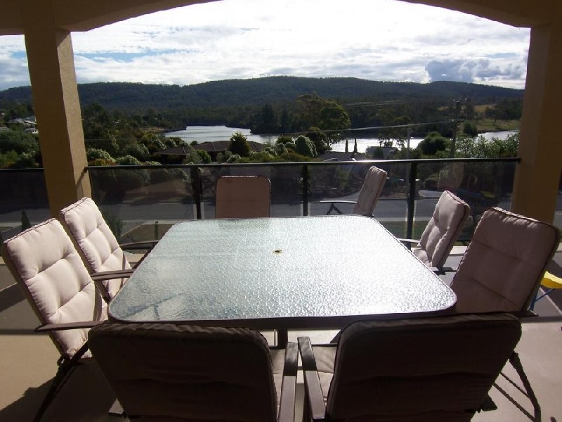 48 Bayview Drive, Blackstone Heights TAS 7250