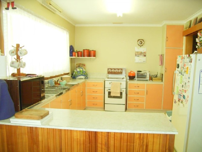 4 Crandon Crescent, Newnham TAS 7248