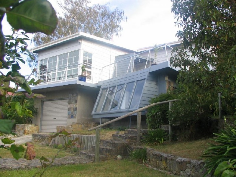 11 Fairthorne Road, Trevallyn TAS 7250