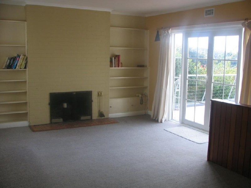 11 Fairthorne Road, Trevallyn TAS 7250