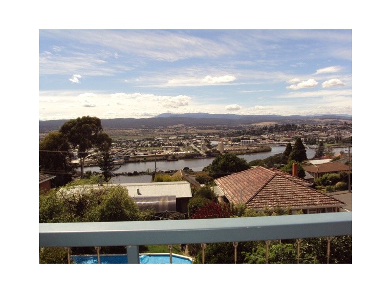 32 Osborne Avenue, Trevallyn TAS 7250