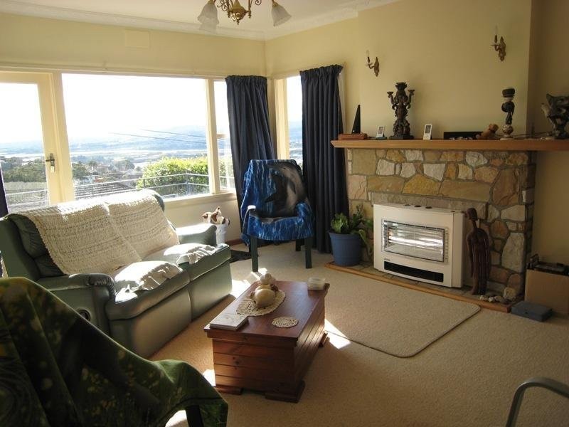 7 Fairthorne Road, Trevallyn TAS 7250