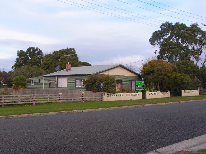 12 Mainwaring Street, Beauty Point TAS 7270