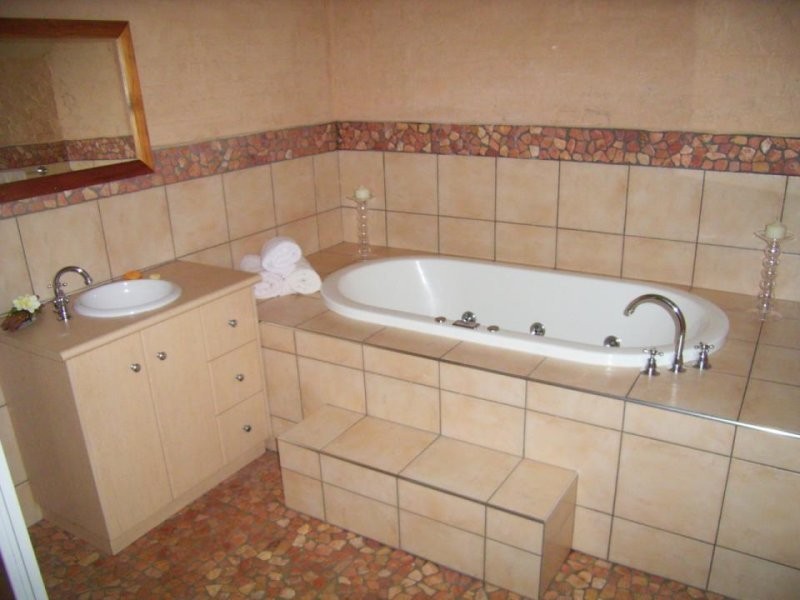 34 Russell Street, Evandale TAS 7212