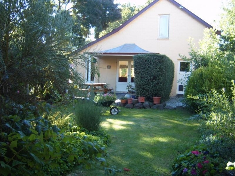 34 Russell Street, Evandale TAS 7212