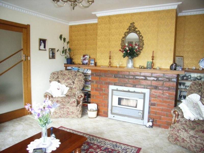 13 Main Road, Exeter TAS 7275