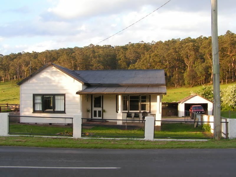 2 Pioneer Drive, Mole Creek TAS 7304