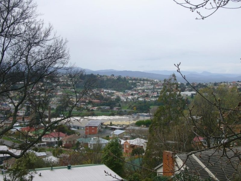 50 Neika Avenue, West Launceston TAS 7250