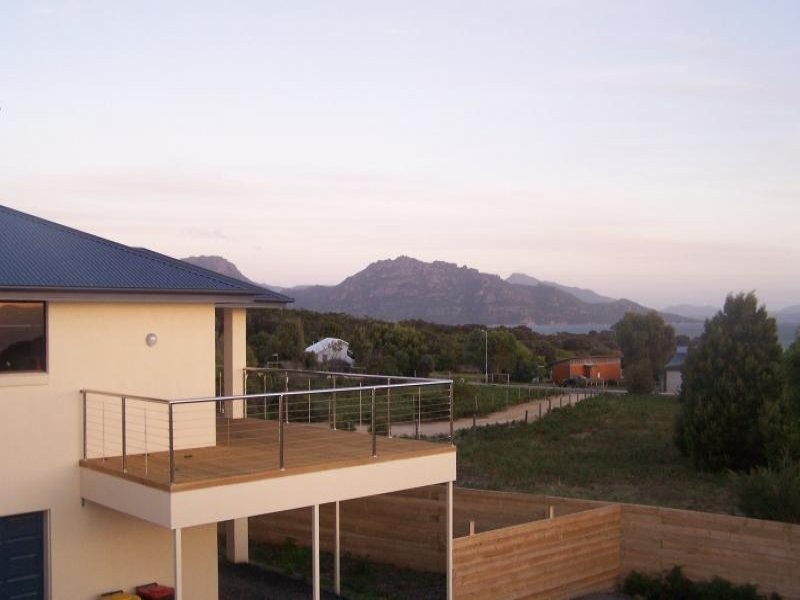 26 Oyster Bay Court, Coles Bay TAS 7215
