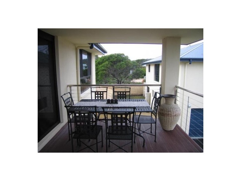 26 Oyster Bay Court, Coles Bay TAS 7215