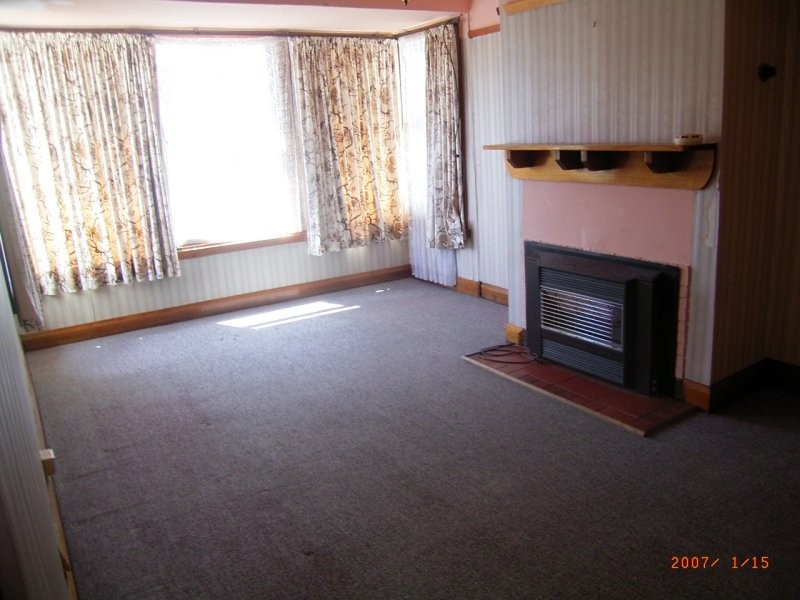 11 Dineen Street, Mowbray TAS 7248