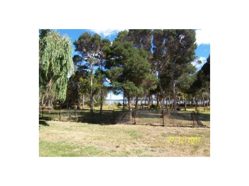 31 Swan Point Esplanade, Swan Point TAS 7275