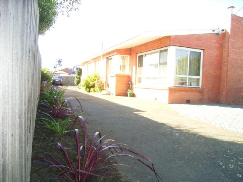 1/10 Kelvin Street, Youngtown TAS 7249