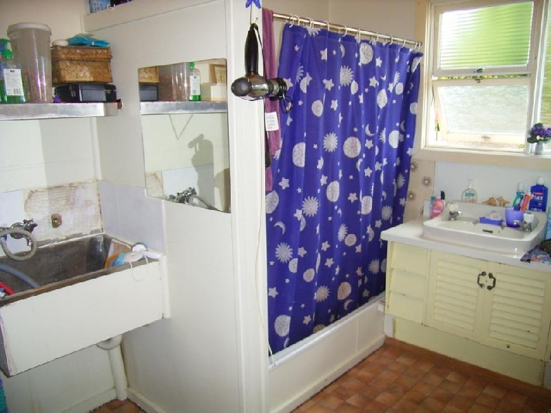 2/10 Kelvin Street, Youngtown TAS 7249