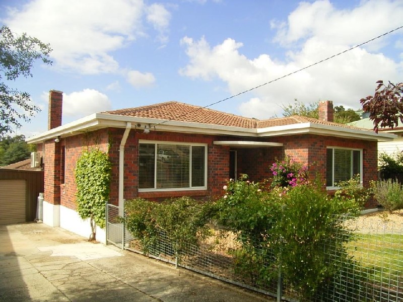 4 Robin Street, Newstead TAS 7250