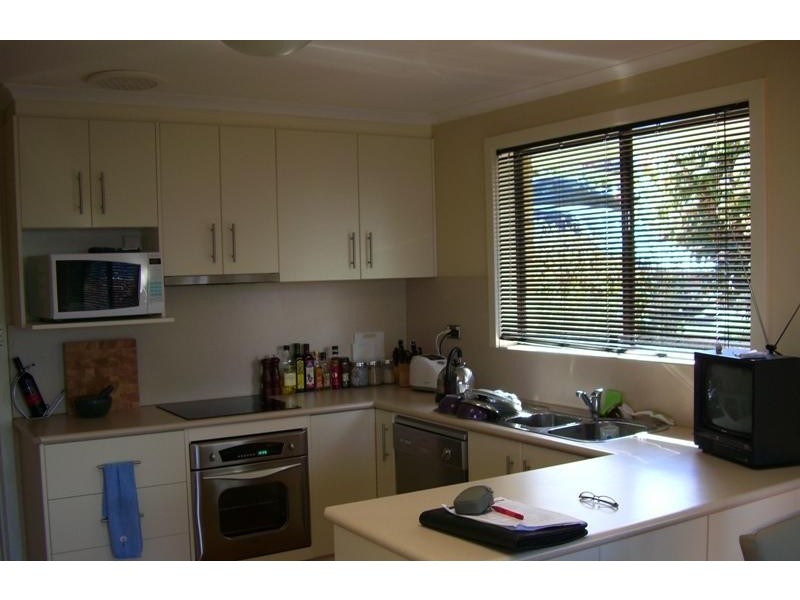 2 Whitford Grove, Trevallyn TAS 7250
