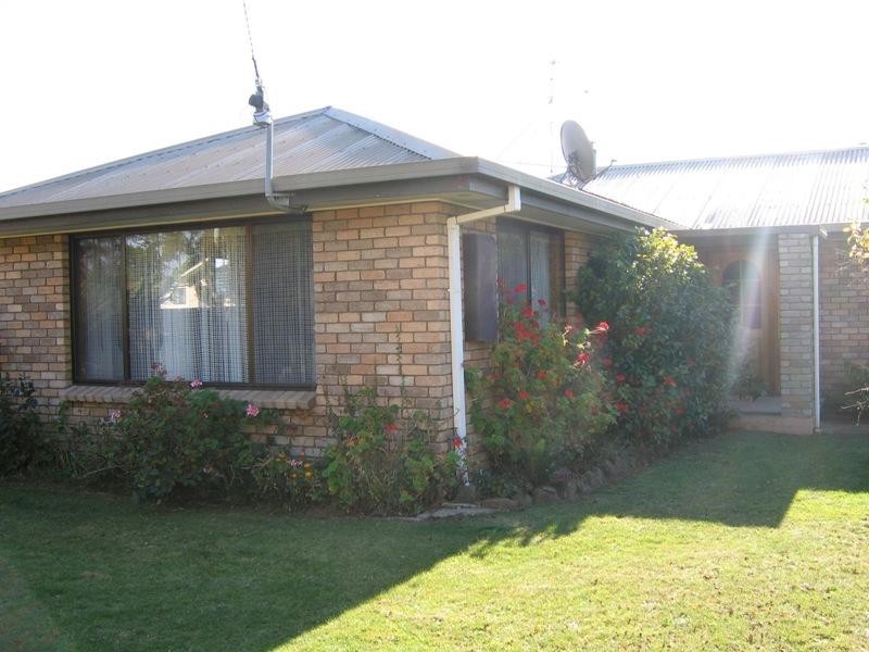 Summerhill TAS 7250