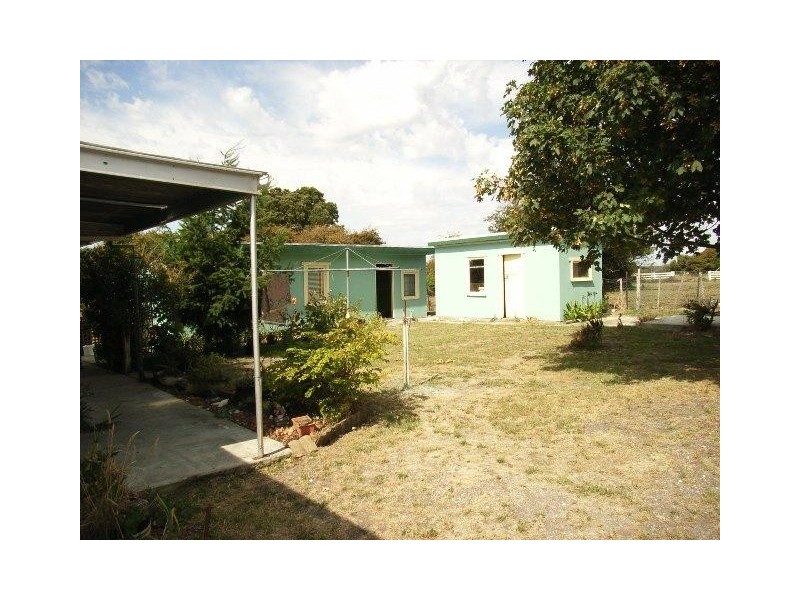 3 Lewis Street, Beaconsfield TAS 7270