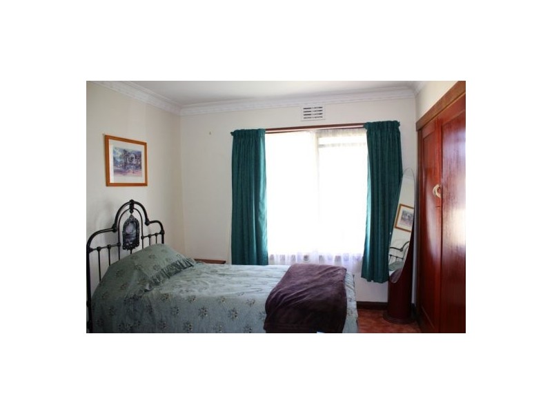 Kings Meadows TAS 7249