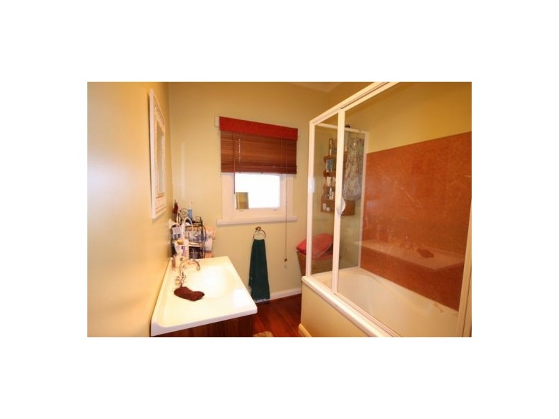 Kings Meadows TAS 7249