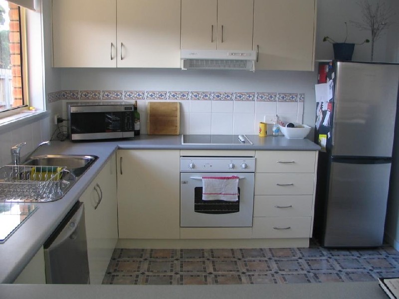 2/6 Knox Street, Prospect TAS 7250