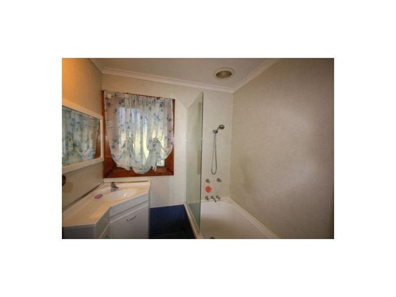 Kings Meadows TAS 7249