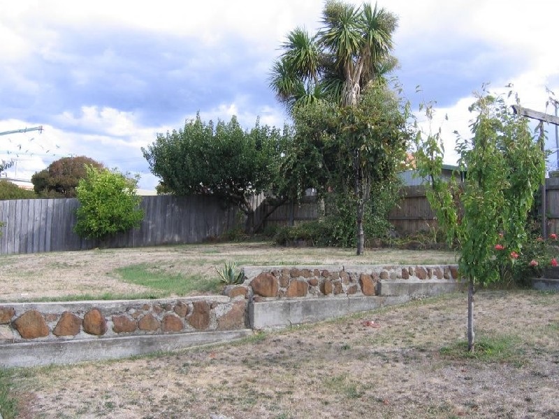 27 Lavender Grove, Summerhill TAS 7250