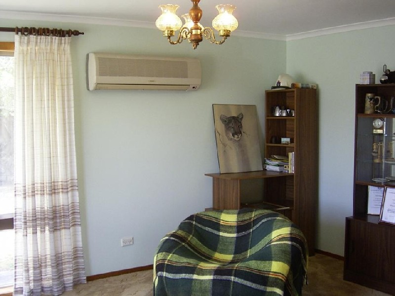 5 Walnut Grove, Summerhill TAS 7250