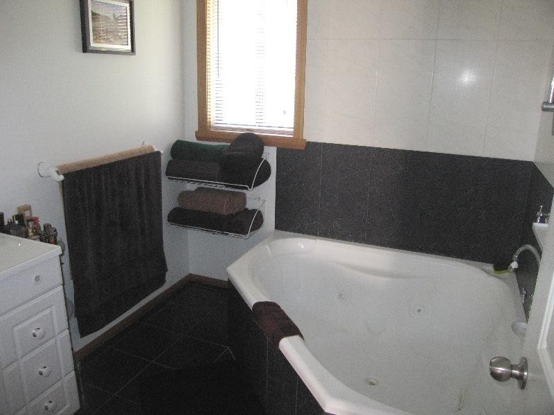 1 Hutton Court, Prospect TAS 7250