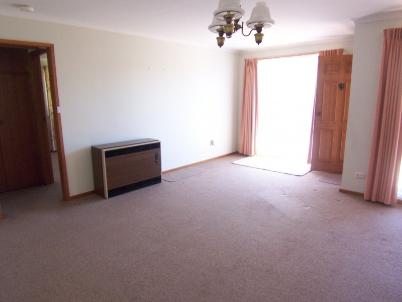 2/10  Dianna Court, Riverside TAS 7250