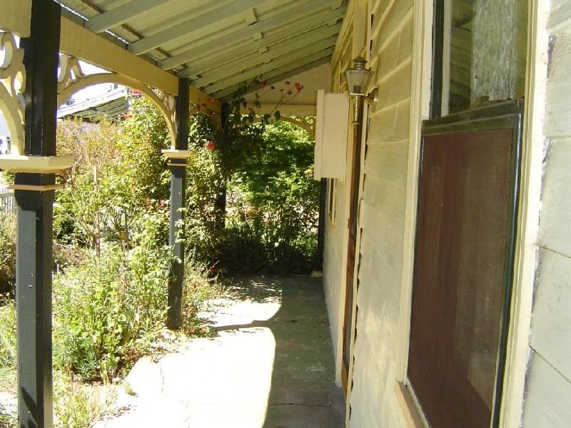16 Lyall Street, Westbury TAS 7303