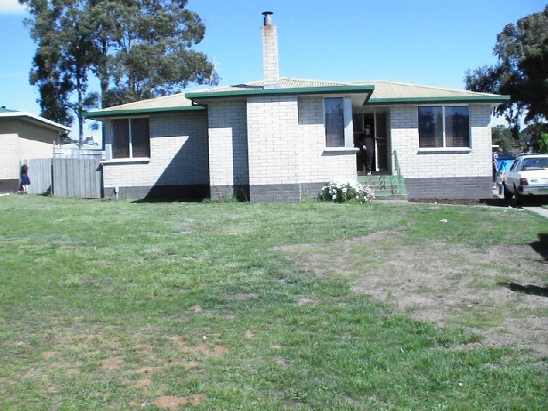 30 Hazlewood Parade, Ravenswood TAS 7250