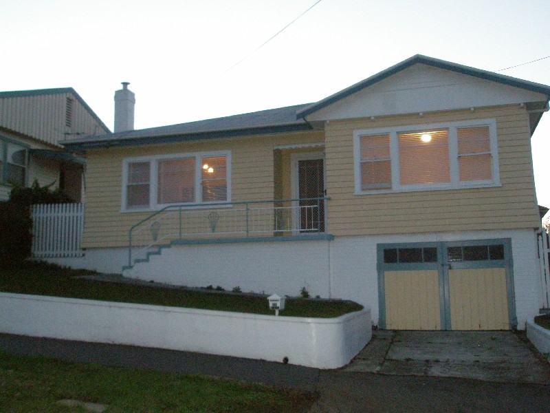 12 Bond Street, Kings Meadows TAS 7249