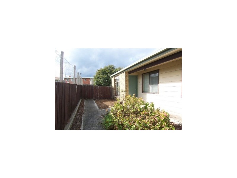 4/36 Georgetown Road, Newnham TAS 7248