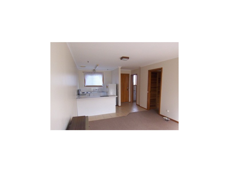 4/36 Georgetown Road, Newnham TAS 7248