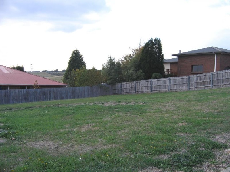 36 Vermeer Avenue, Newnham TAS 7248