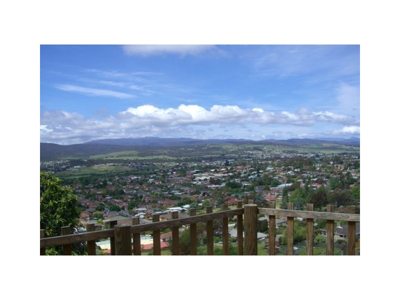 25 Talbot Road, South Launceston TAS 7249