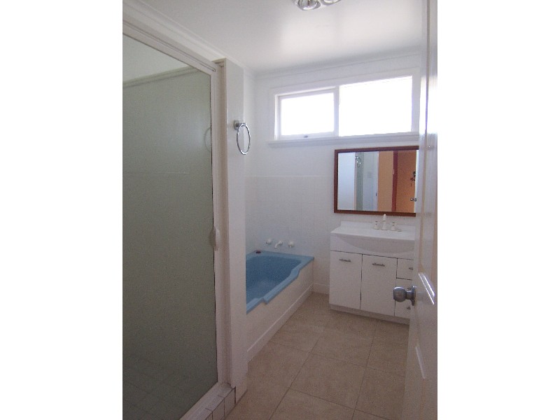 19 Oaktree Road, Youngtown TAS 7249