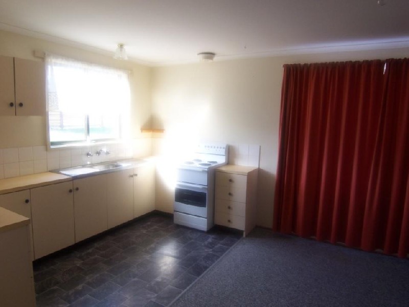 21 Bishops Drive, Newnham TAS 7248