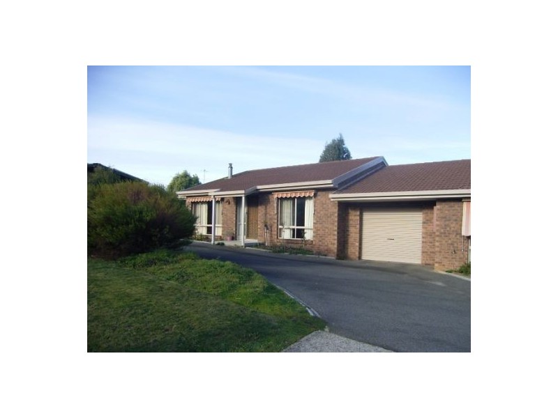 2/33 Harris Street, Summerhill TAS 7250