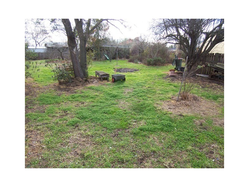 18 Pakenham Street, Longford TAS 7301