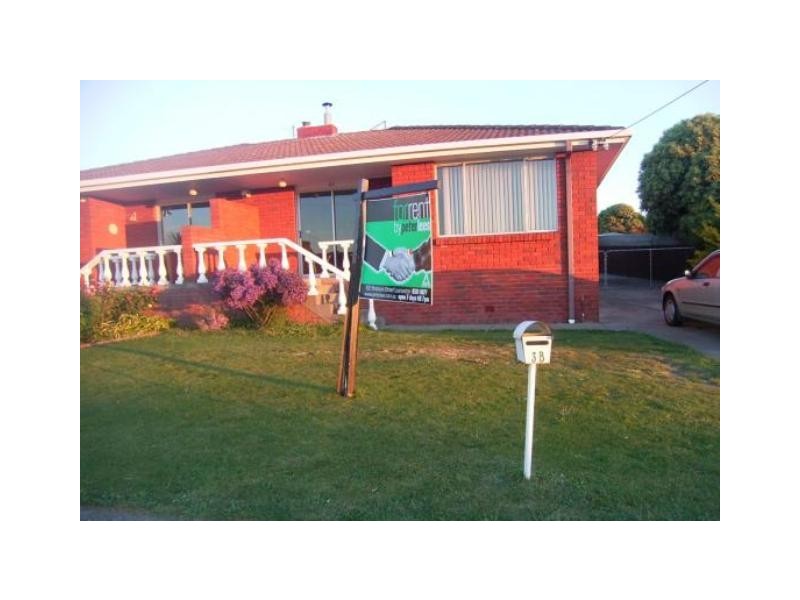 3b Bishops Drive, Newnham TAS 7248