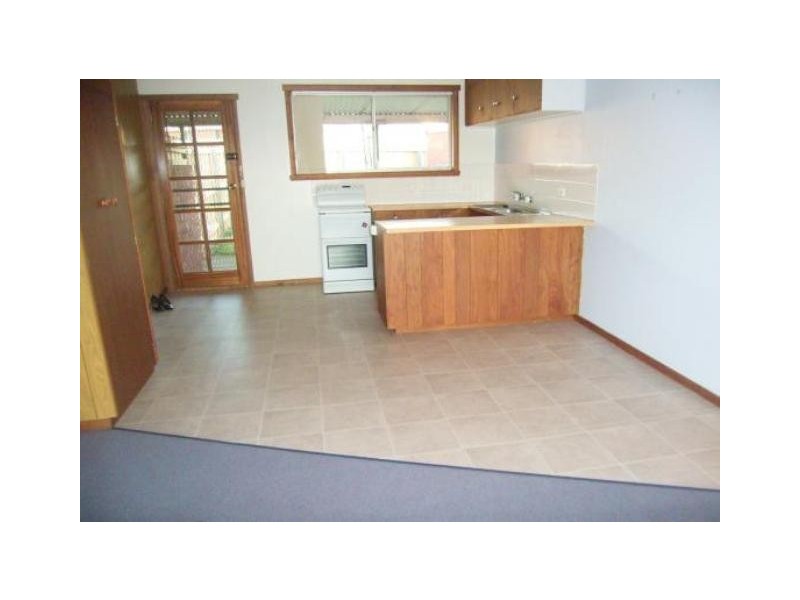 3b Bishops Drive, Newnham TAS 7248